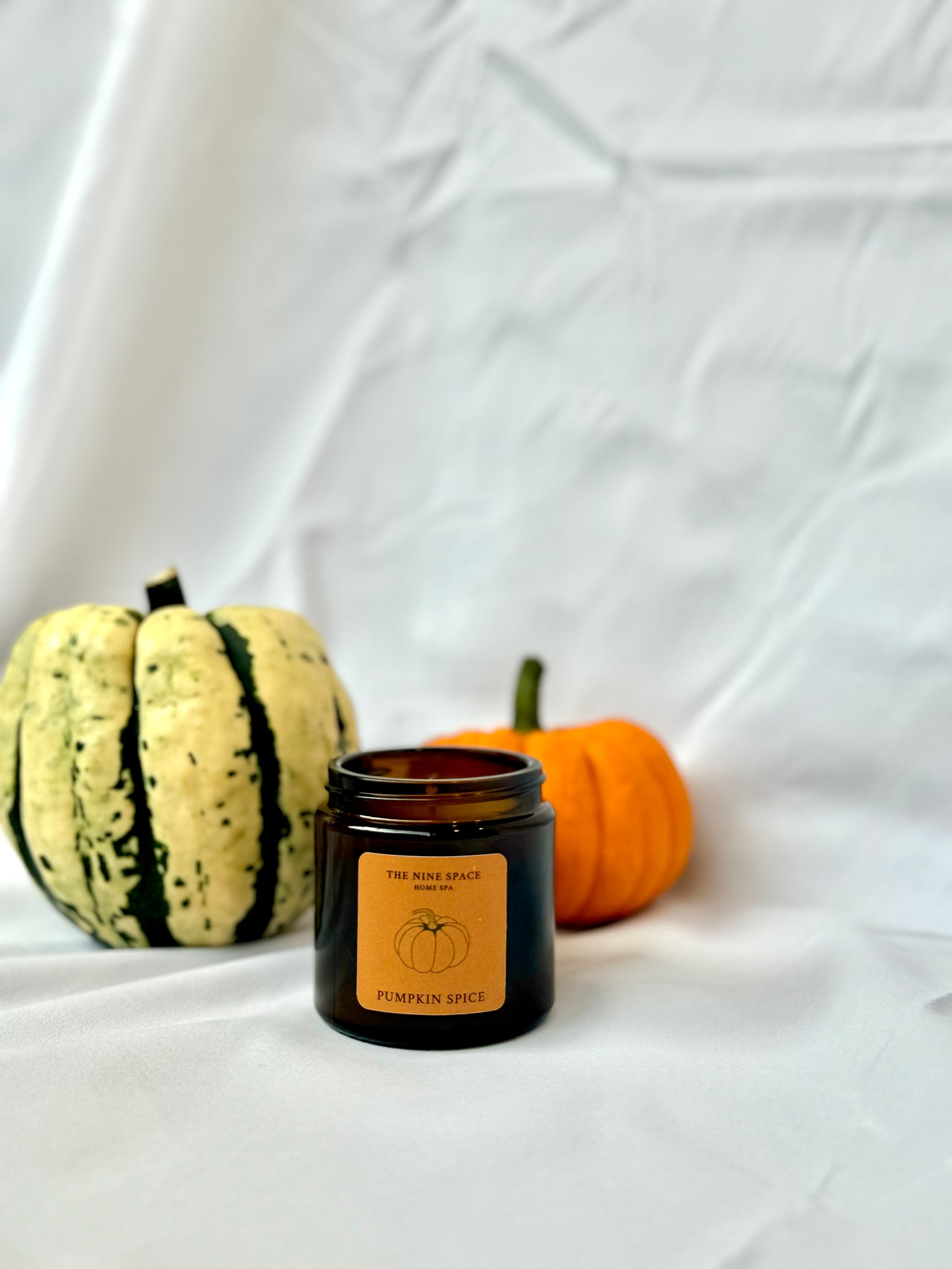 LIMITED EDITION - PUMPKIN SPICE Kerze – Braunglas Mini