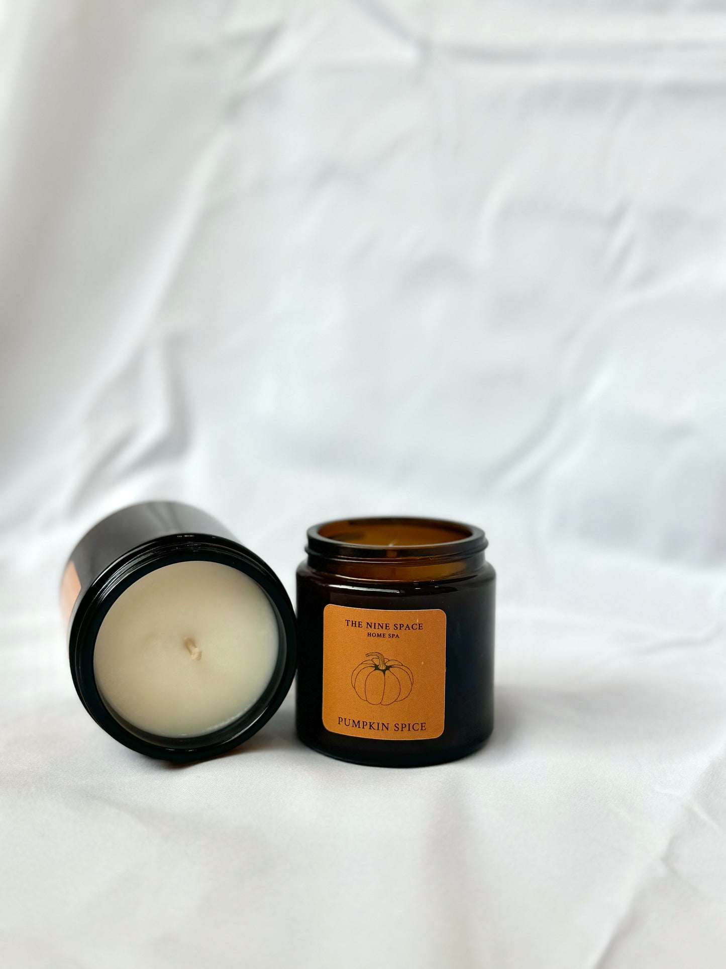 LIMITED EDITION - PUMPKIN SPICE Kerze – Braunglas Mini