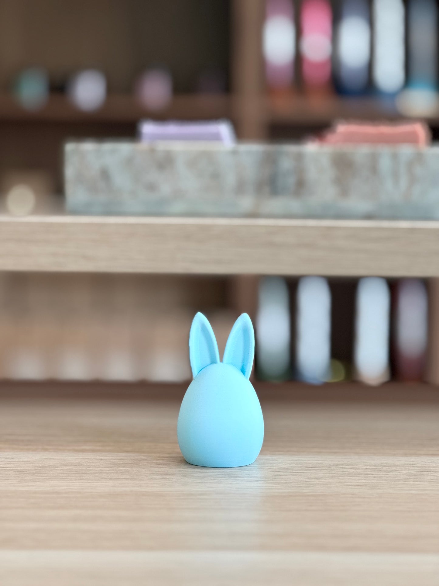 Minimalistische Osterhasen