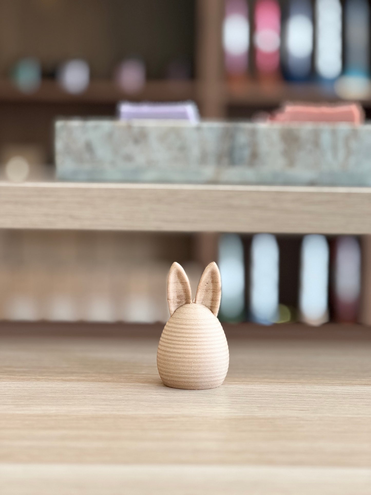 Minimalistische Osterhasen