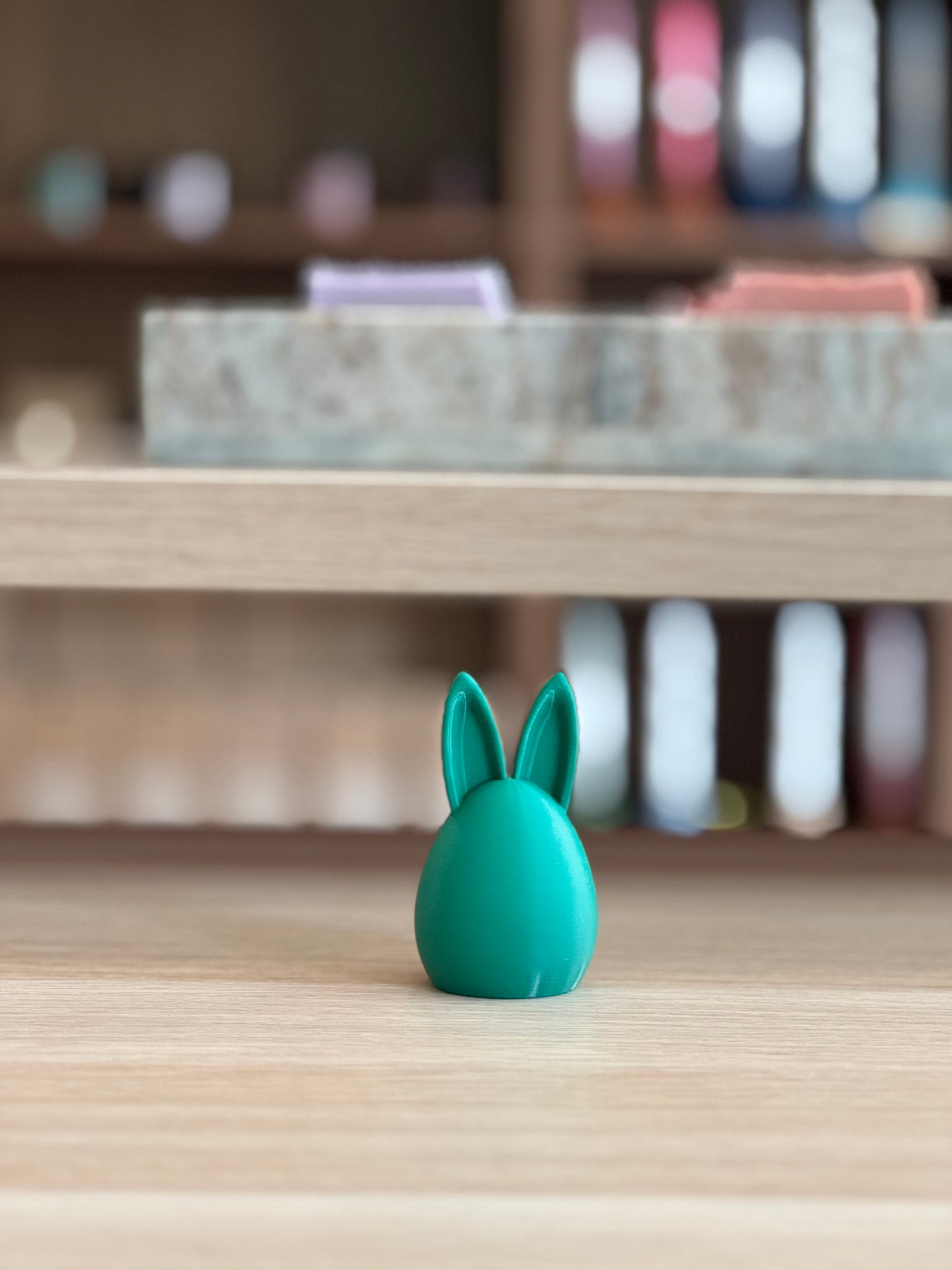 Minimalistische Osterhasen