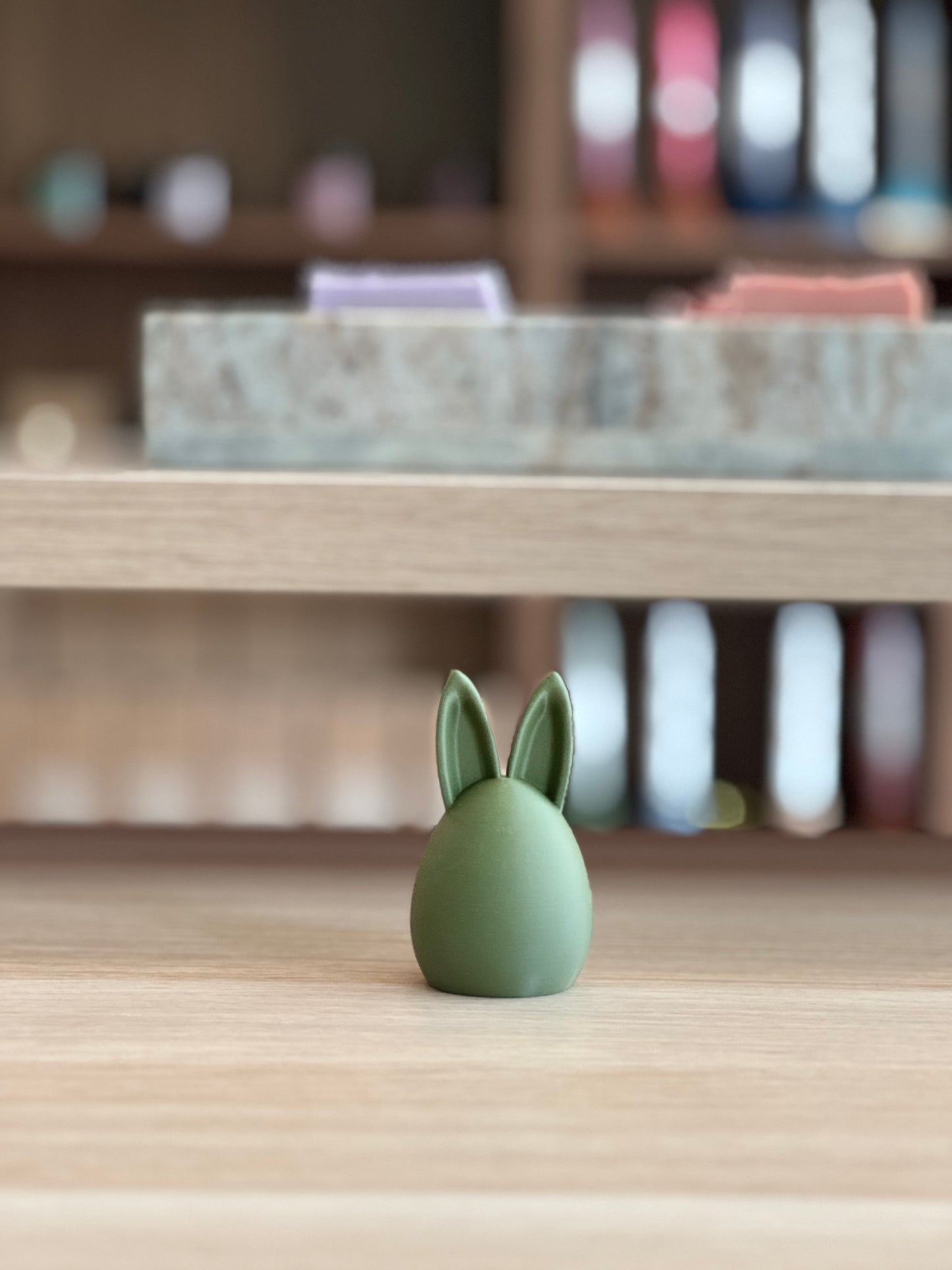 Minimalistische Osterhasen