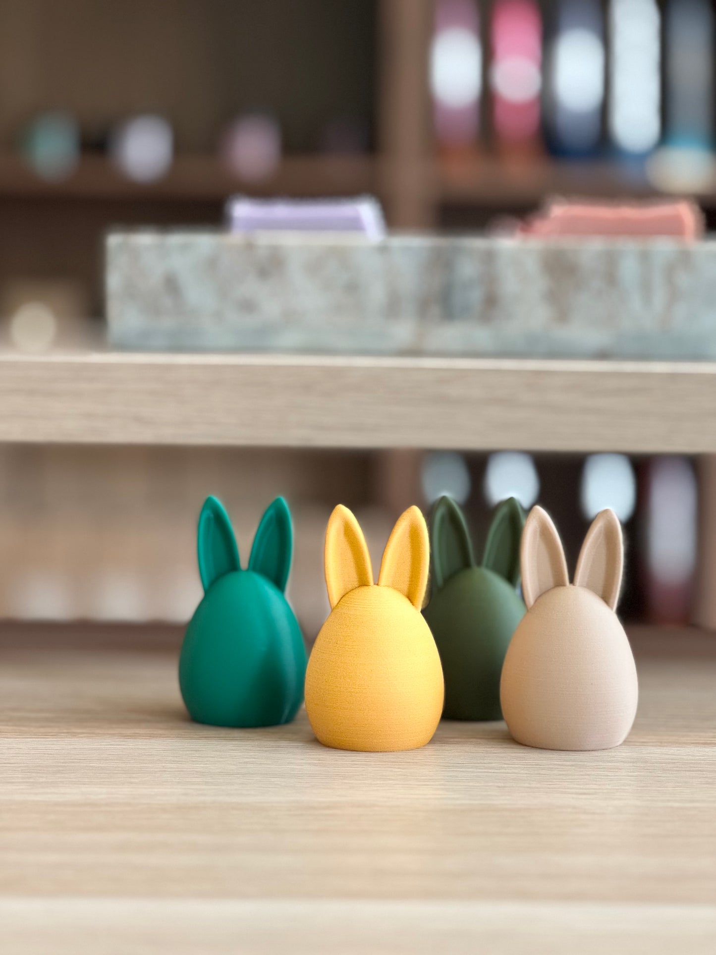 Minimalistische Osterhasen