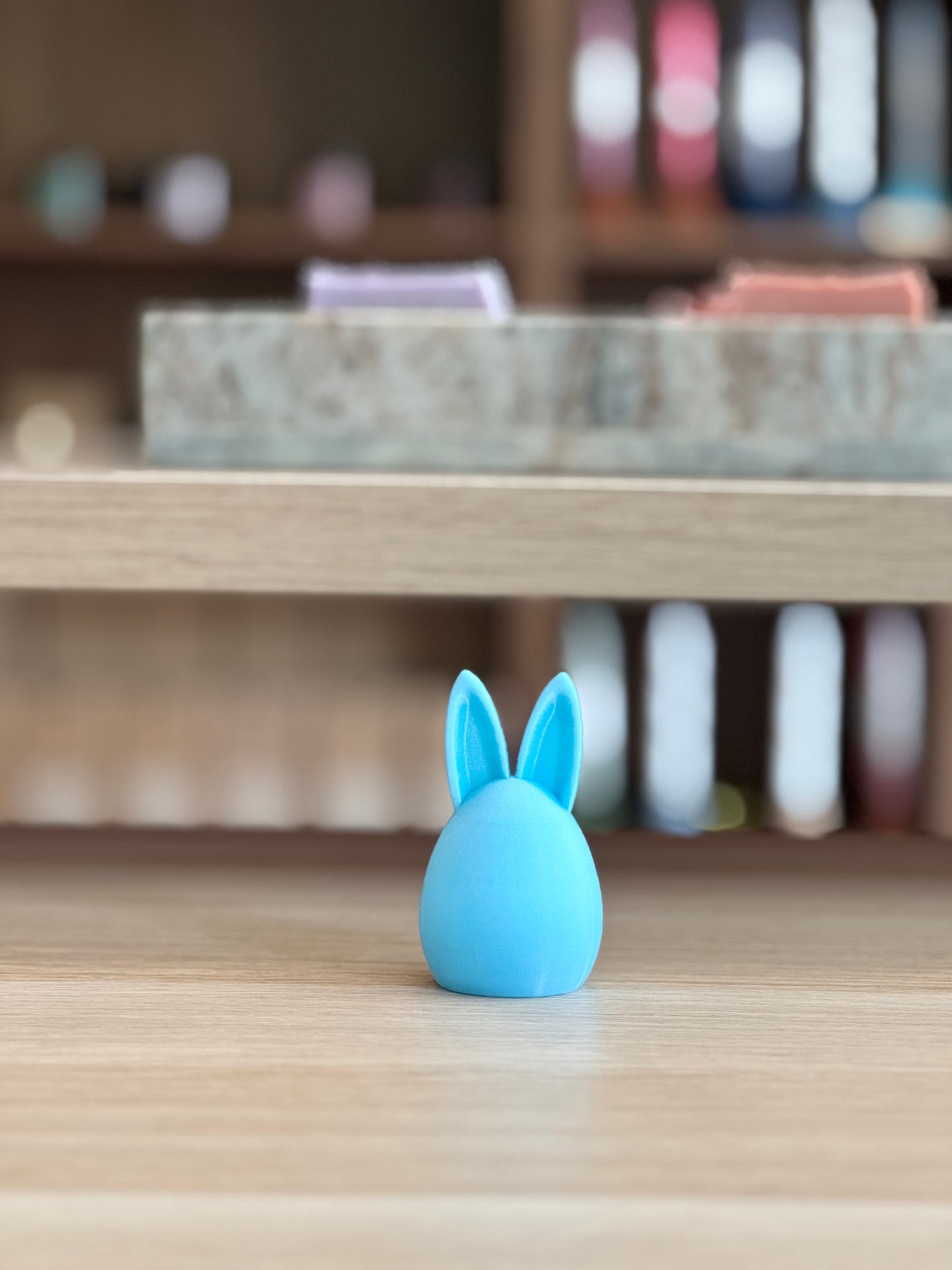 Minimalistische Osterhasen