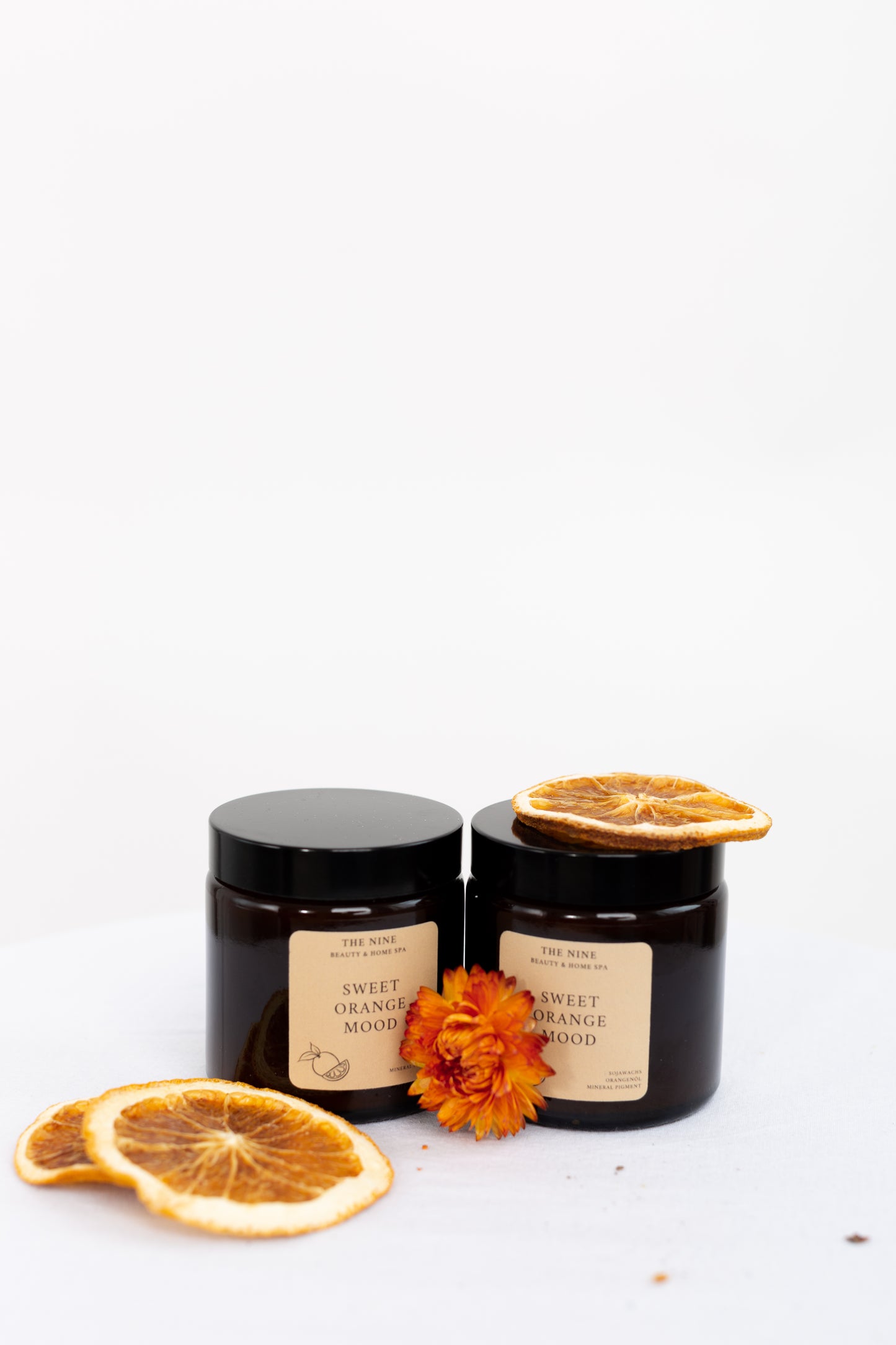 SWEET ORANGE Mood Kerze - Braunglas Mini