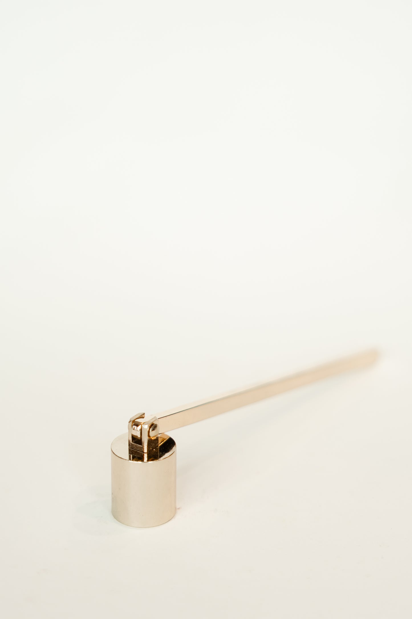 Eleganter KERZENLÖSCHER – Das Must-have für deine Kerzenpflege