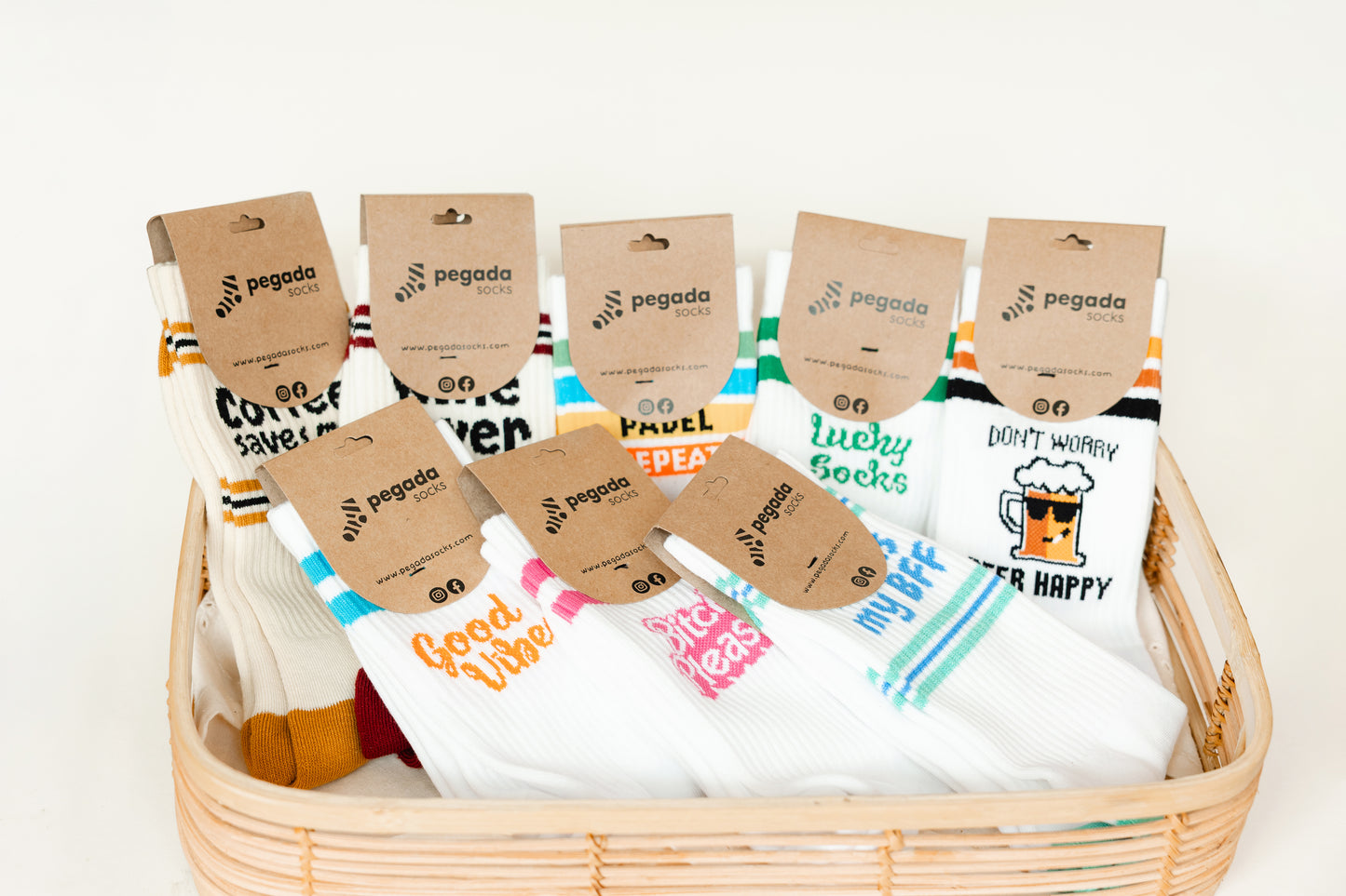 PEGADA Socken – Socken mit Humor & Statement
