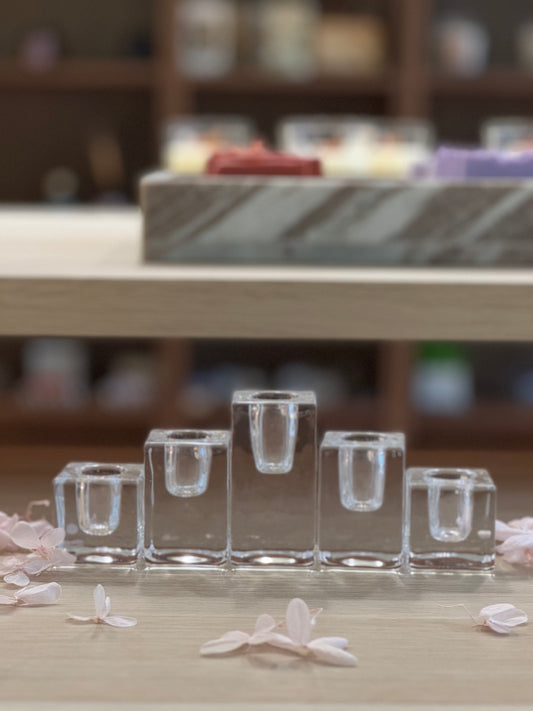 GLAS Kerzenstaender elegant fuer Stabkerzen | THE NINE SPACE