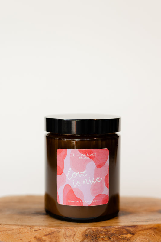 LIMITED EDITION - LOVE IS NICE Kerze - Braunglas