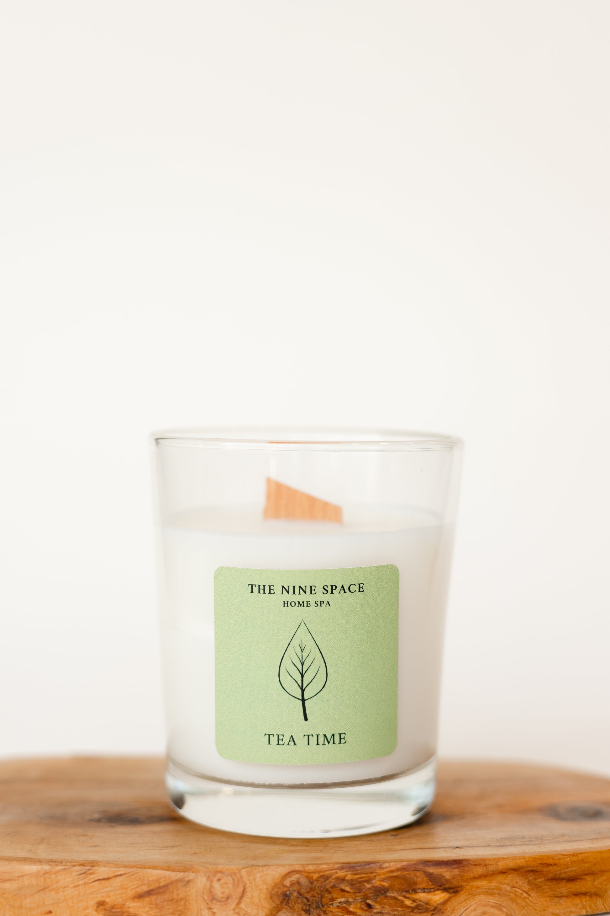 Tea Time Duftkerze brennend Klarglas | THE NINE SPACE