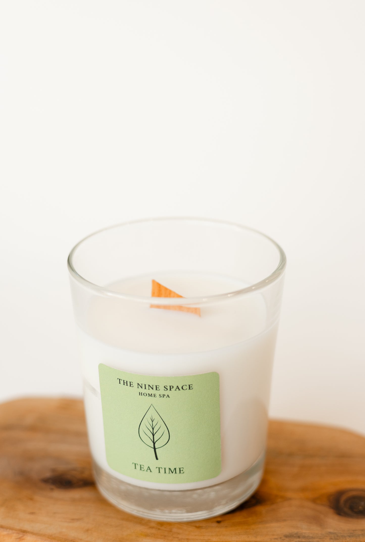Tea Time Kerze Stimmungsbild gemuetlich warm | THE NINE SPACE