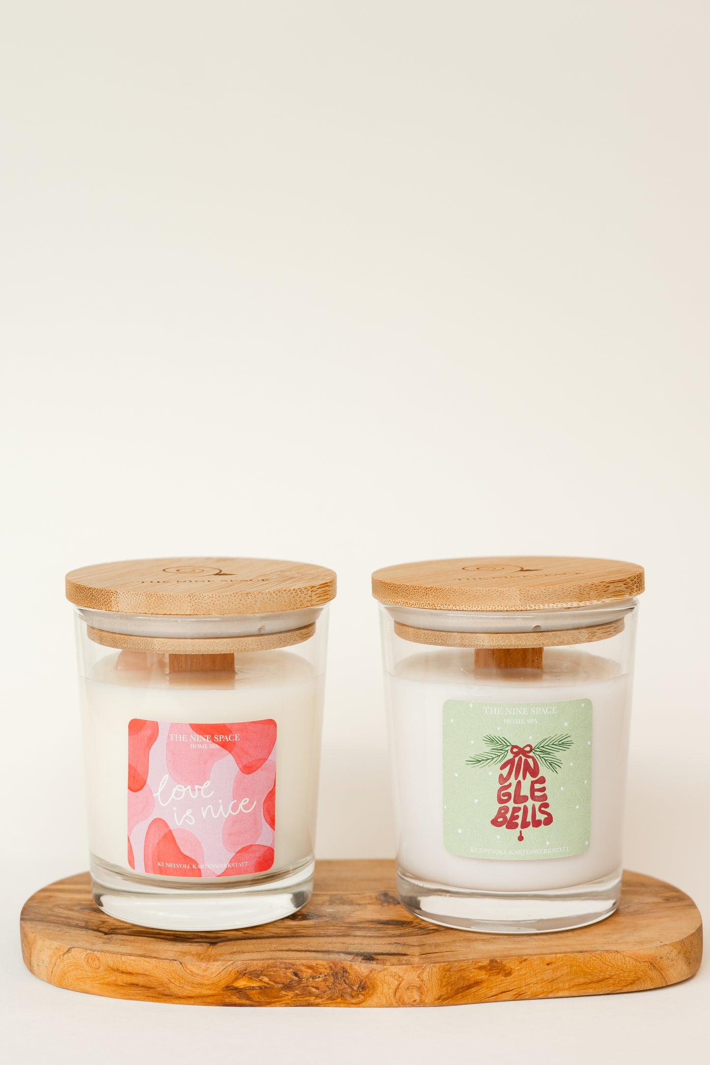 LIMITED EDITION - JINGLE BELLS Kerze - Klarglas mit Holzdocht
