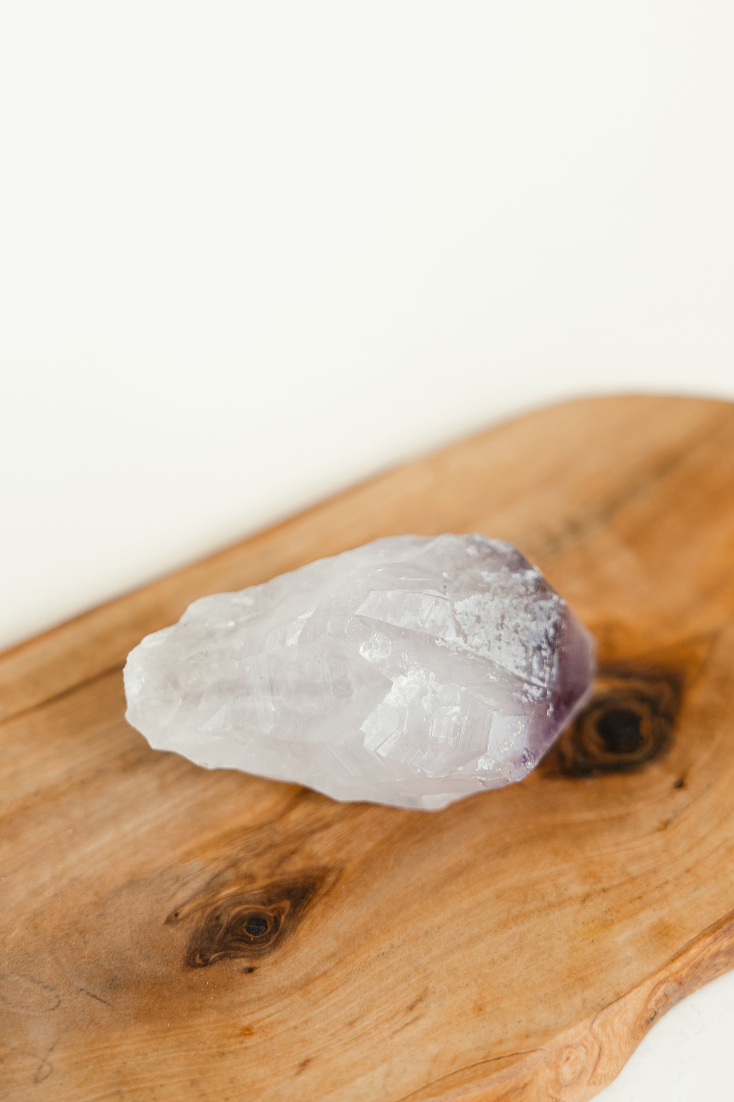 ZARTE SPLITTER – Kristalle aus Rosenquarz & Amethyst