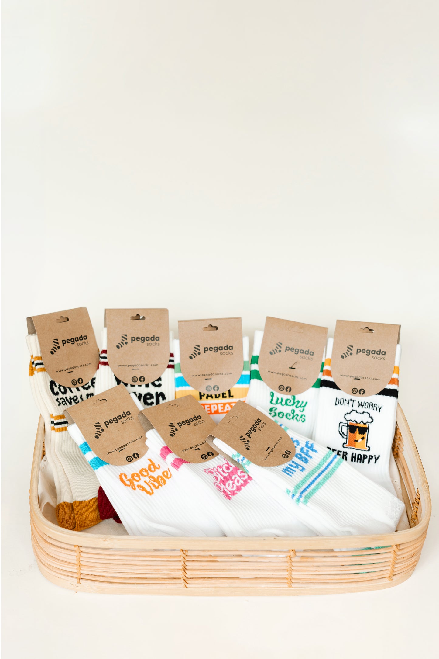 PEGADA Socken – Socken mit Humor & Statement