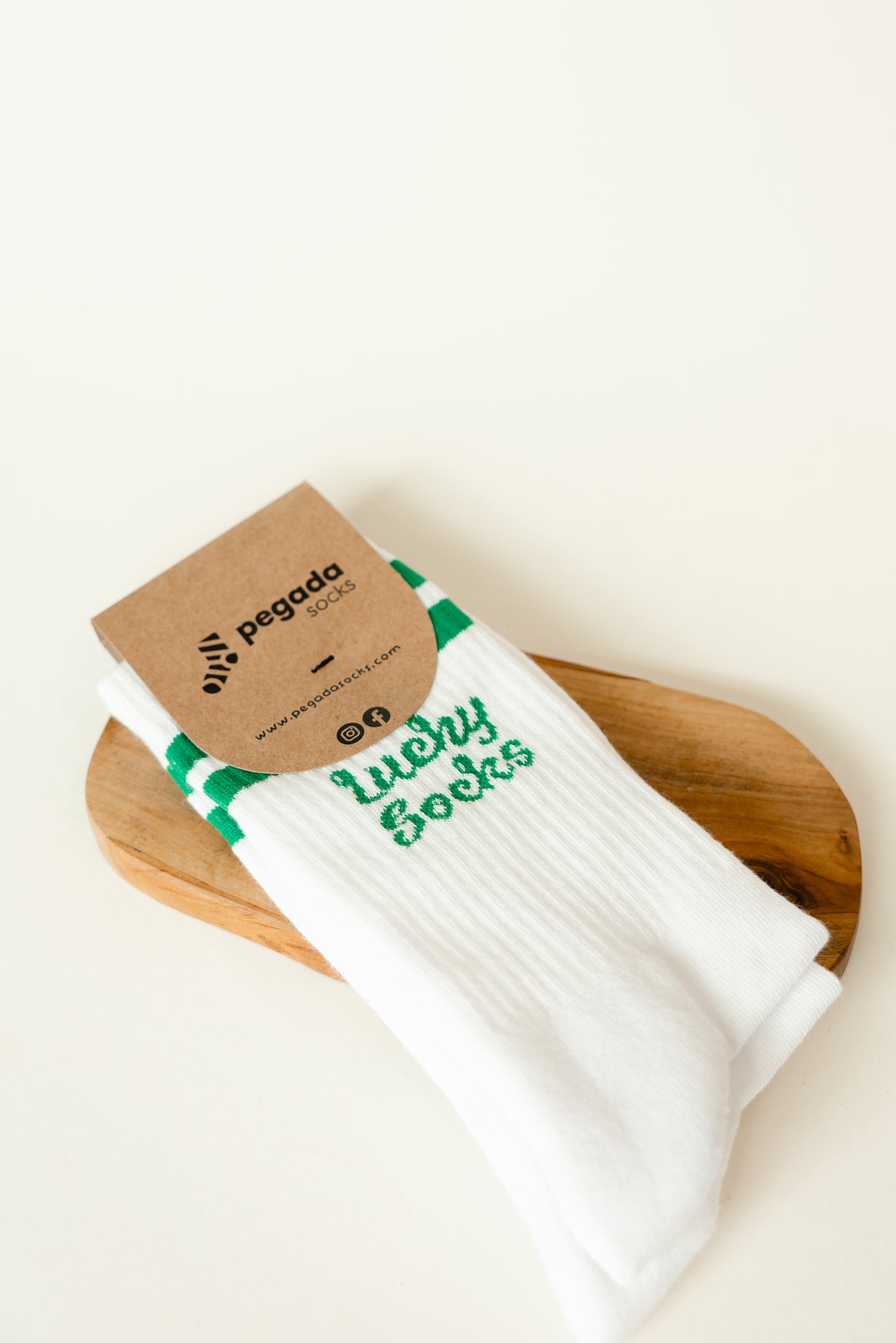 PEGADA Socken – Socken mit Humor & Statement