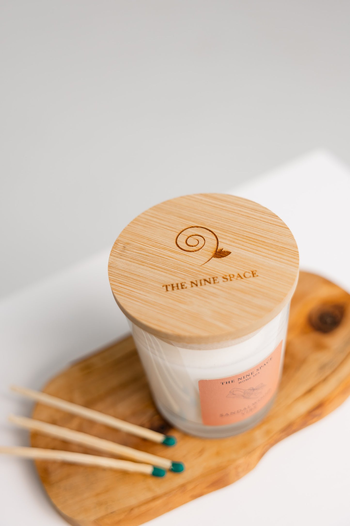 SWEET OUD Kerze - Klarglas mit Holzdocht